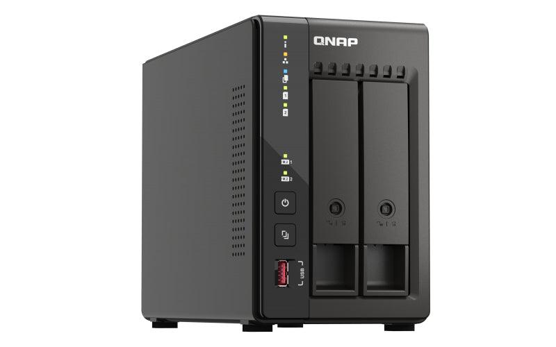 QNAP 2 x 3.5" | Intel Celeron J6412 | 8 GB RAM | 4 GB Flash | 60W|65W | 100-240V | 1.28 kg (TS-253E-8G)