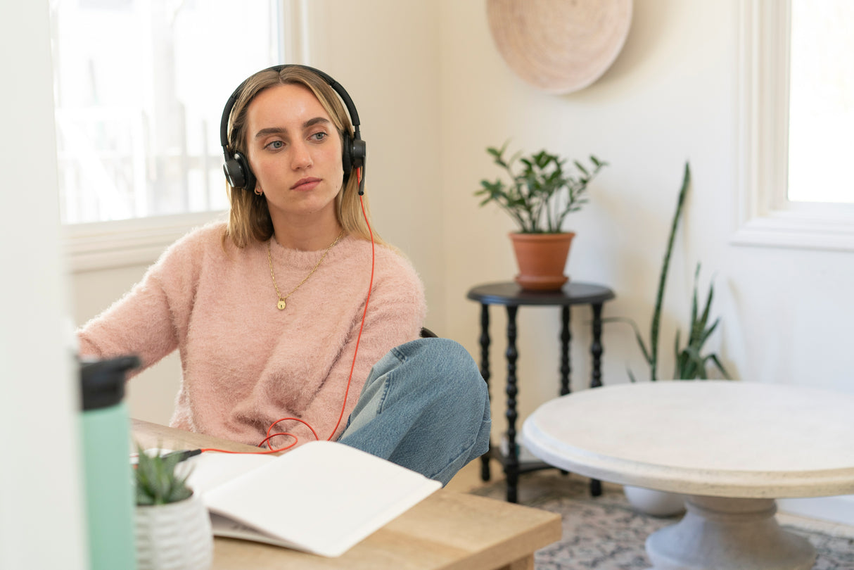 POLY Blackwire 8225 Wired On-ear Stereo MS Teams Certified Headset