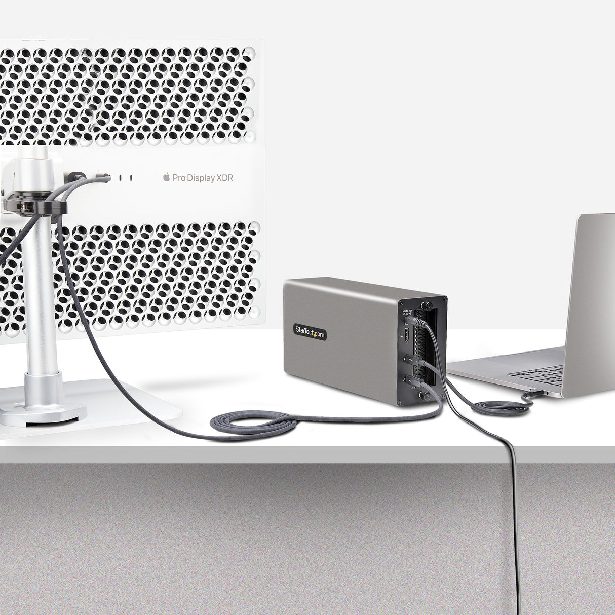 STARTECH Thunderbolt 3 PCIe Expansion Chassis with Dual PCI Express Slot