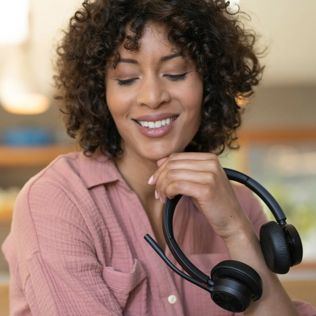 POLY VOYAGER 4320 – Bluetooth / Mono / Office UC – Head-band Headset