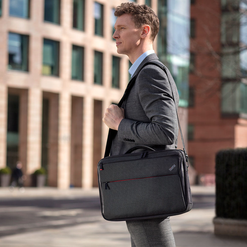 LENOVO Universal Hardshell Case (15.6")