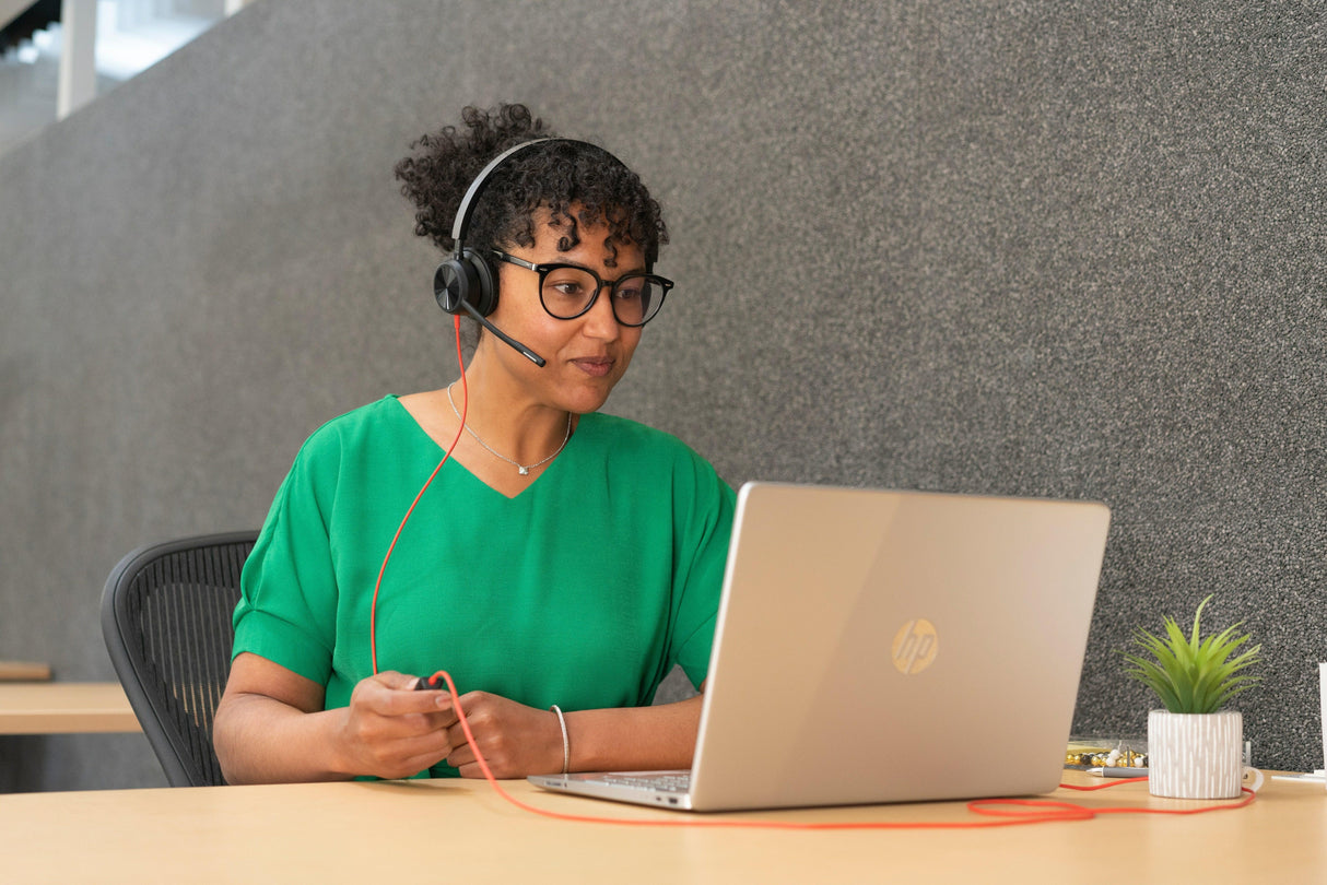 POLY Blackwire 8225 – Wired (USB-A) / Stereo / Office – On-Ear Headset with ANC