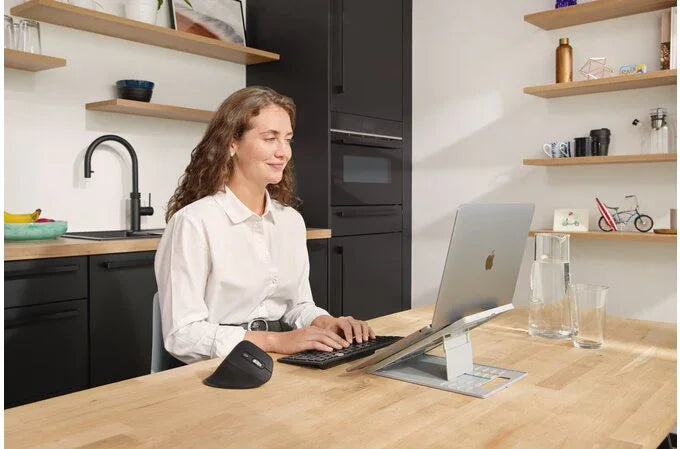 KENSINGTON MY630 EQ – Wireless (Bluetooth + 2.4GHz) / 2400 DPI / Vertical – Ergonomic Mouse