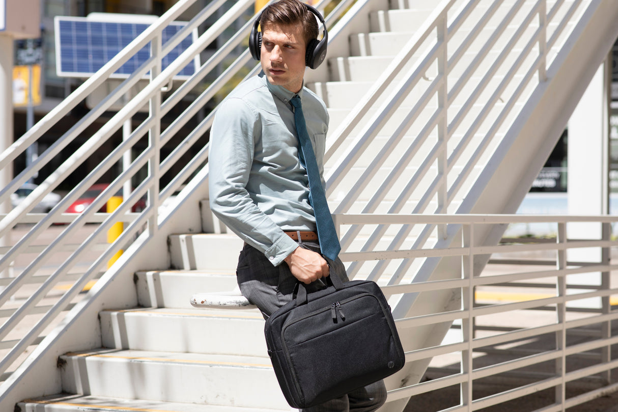 HP Renew Business Messenger Case (14.1")