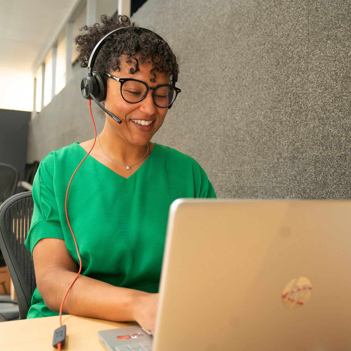 POLY Blackwire 8225 Wired On-ear Stereo MS Teams Certified Headset