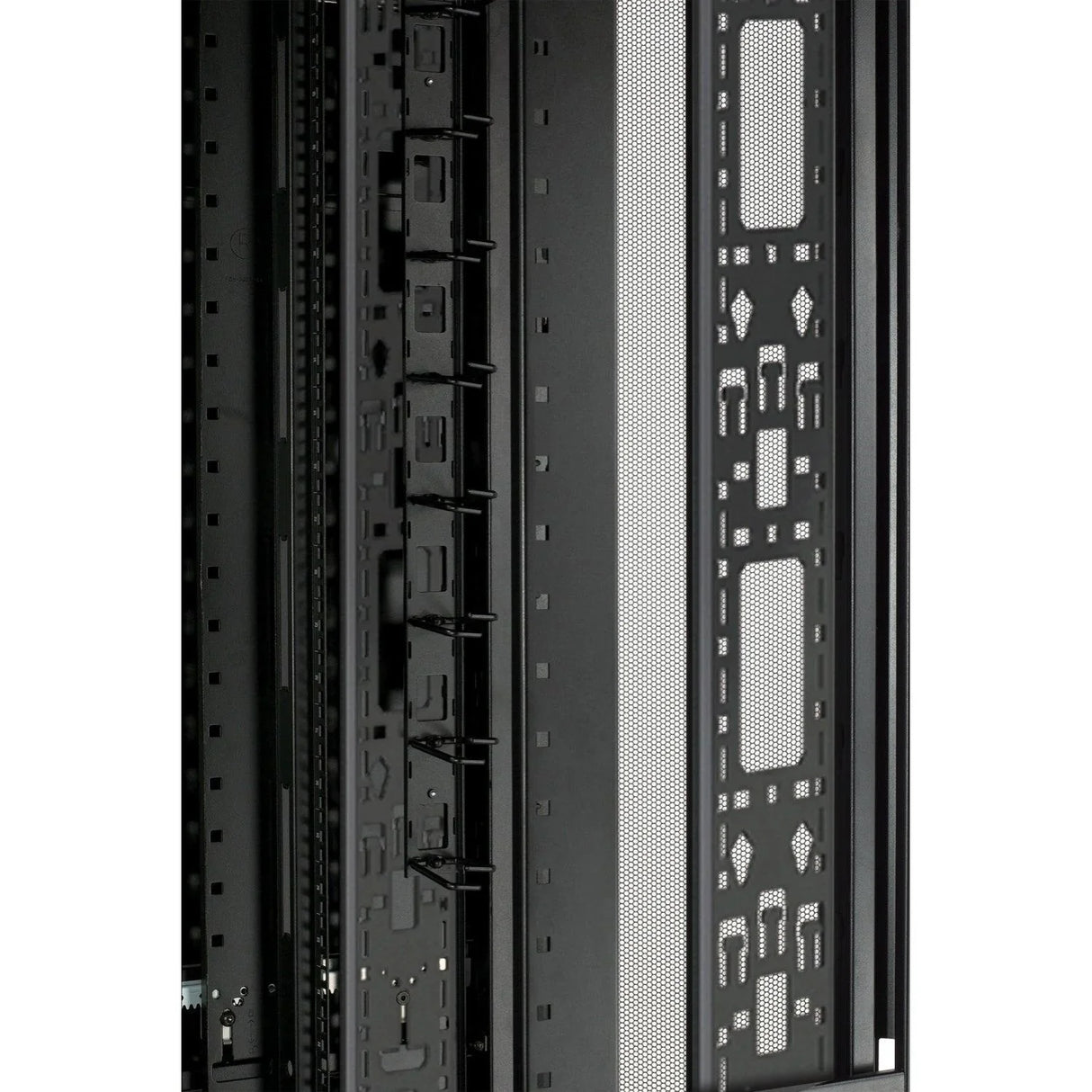 APC 42U | 750mm (W) x 1070mm (D) | Black | Shock Packaging (AR3150SP)