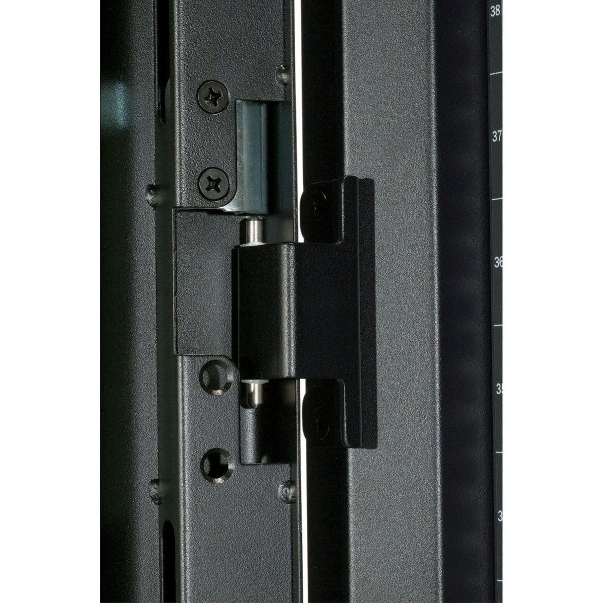 APC 42U | 750mm (W) x 1070mm (D) | Black | Shock Packaging (AR3150SP)