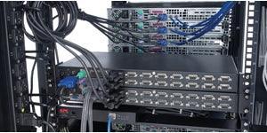 APC 8 Port Multi-Platform Analog KVM (AP5201)