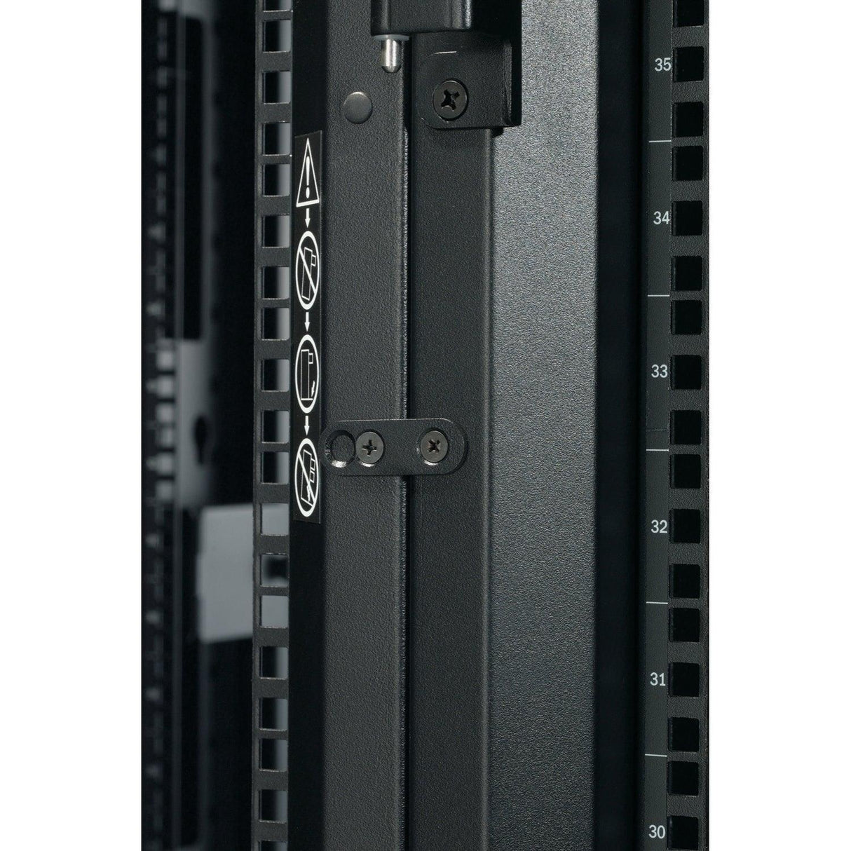 APC NetShelter SX 42U 750mm Wide x 1070mm Deep Enclosure with Sides Black (AR3150)