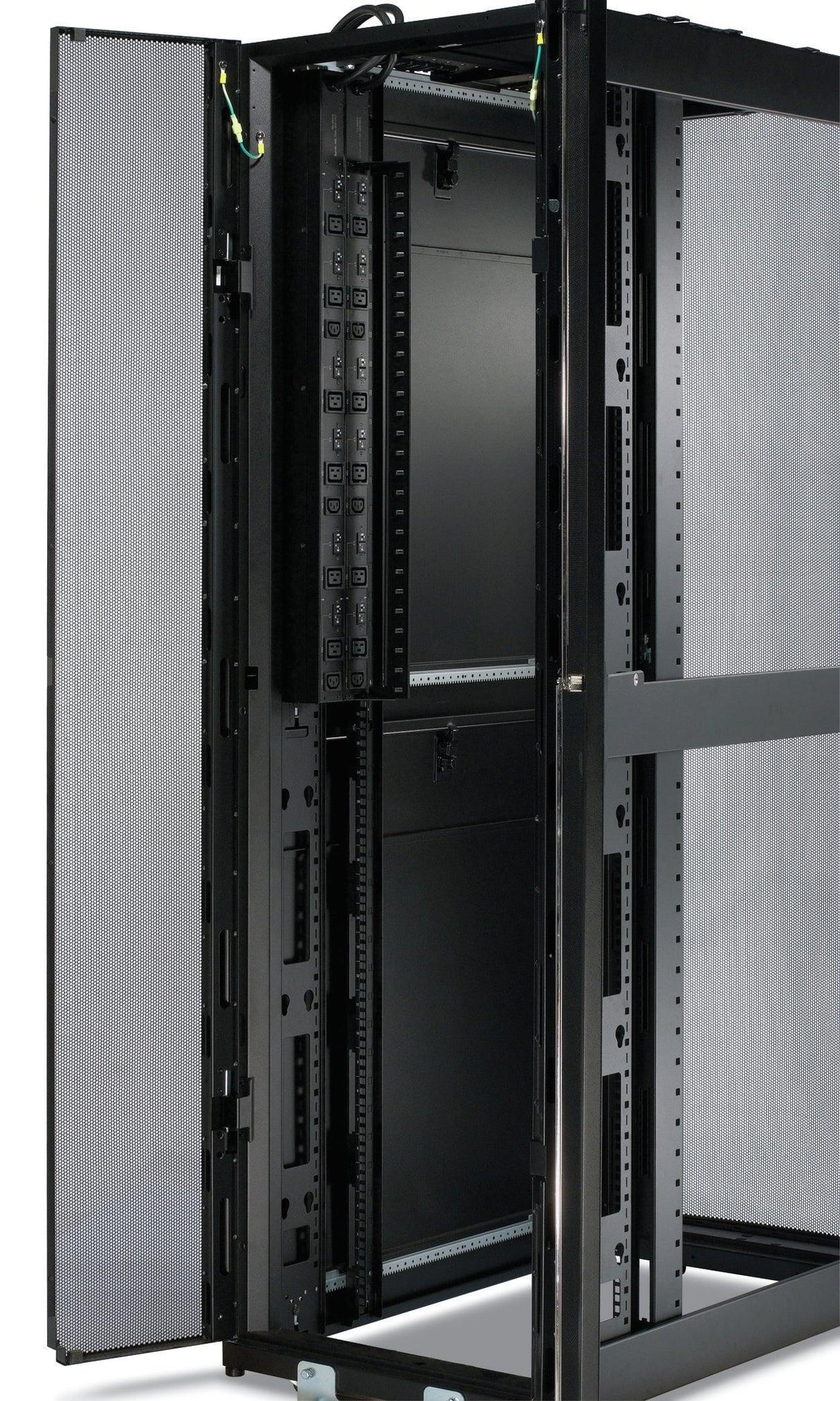 APC Rack PDU | Basic | Zero U | 22kW | 400V | (6) C19 & (3) C13 (AP7555A)