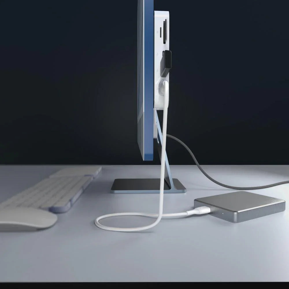 BELKIN INC011btWH – USB-C / 10Gbps Data / 3M Mount / Travel Hub