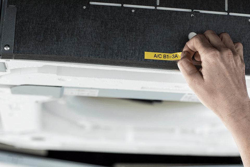 BROTHER LCD | 3.5|6|9|12 mm | TZe | QWERTY | 180 dpi | 20 mm|sec (PT-E110VP)