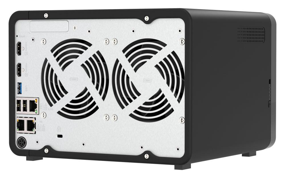 QNAP 8-C ARM Cortex 64-bit | 8 GB RAM | 4 GB Flash | ARM Mali-G610 MC4 | 6 x 3.5" SATA 6Gb|s | 120W | 171 x 235 x 226 mm (TS-AI642-8G)