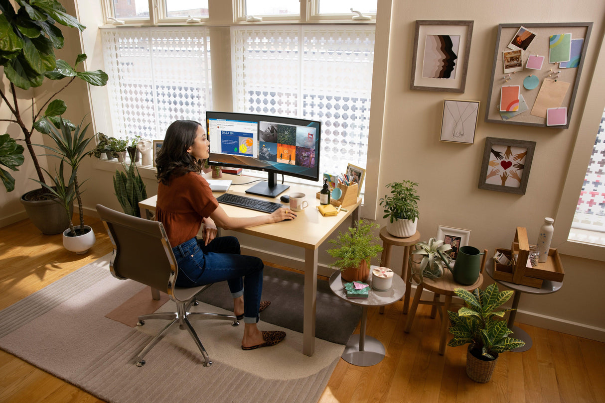 HP P34hc G4 computer monitor (34") Quad HD LED Black