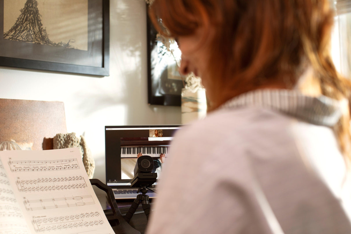 HP 965 4K Streaming Webcam (695J5AA)