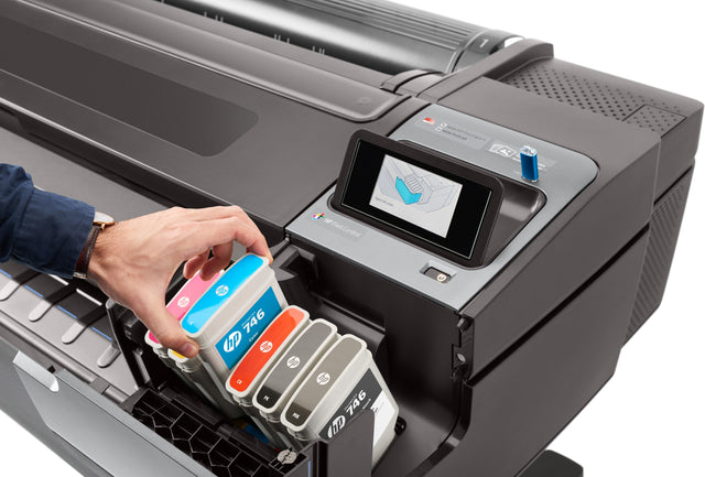 HP DesignJet Z6dr 44-in PostScript Printer with V-Trimmer (T8W18A)