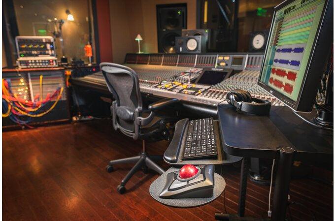 KENSINGTON Bluetooth 4.0 | USB nano | DiamondEye | wrist rest | 2.4Ghz | Black (72359)