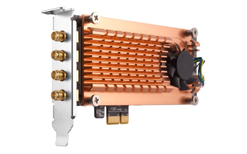 QNAP QWA-AC2600 | PCI Express 2.0 x1 | 2.4|5 GHz | IEEE 802.11b|g|n|ac|a | 54-1733 Mbps | 4x RP-SMA | 160x90.3x20.6 | (QWA-AC2600)