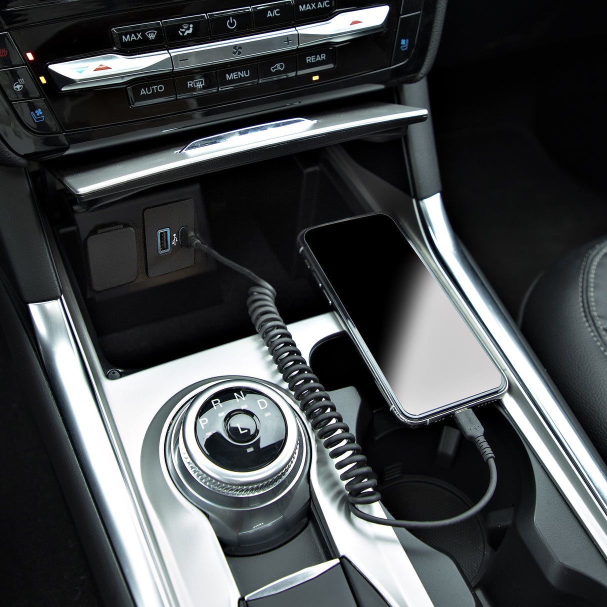 STARTECH 1m (3ft) USB C to Lightning Cable | MFi Certified | Coiled iPhone Charger Cable | Black | Durable TPE Jacket Aramid Fiber | Heavy Duty Coil Lightning Cable (RUSB2CLT1MBC) (RUSB2CLT1MBC)