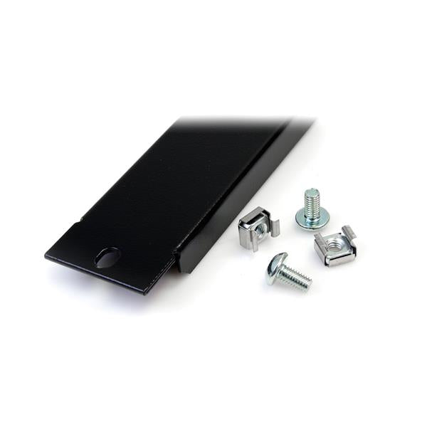 STARTECH 1U Rack Blank Panel for 19in Server Racks and Cabinets (BLANKB1)