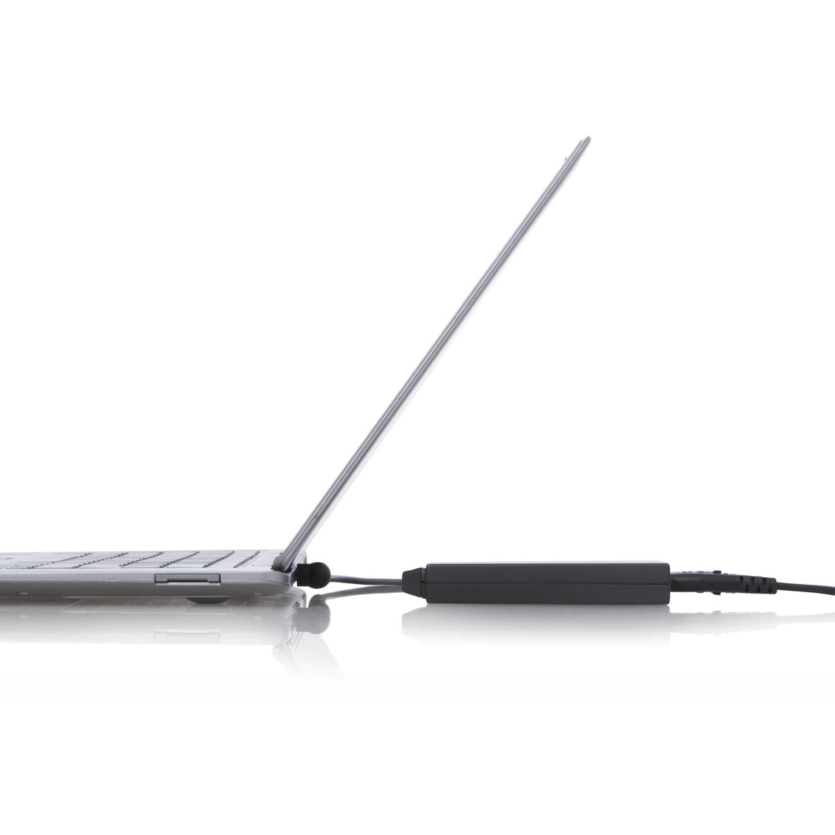 TARGUS 65W | Input 100 - 240V|50-60Hz | Output 19V DC | 150 x 50 x 110mm | 0.6kg | Black (APA047AU)