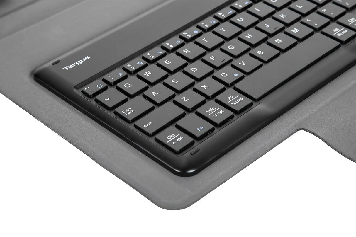 TARGUS Pro-Tek Universal 9-11” Keyboard Case (Black) (THZ861US)