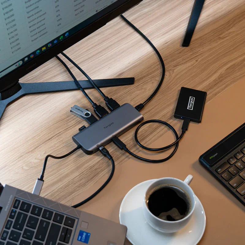 TARGUS DOCK427GL – USB-C / 140W PD / HDMI / 2x USB-A / Ethernet – Docking Station