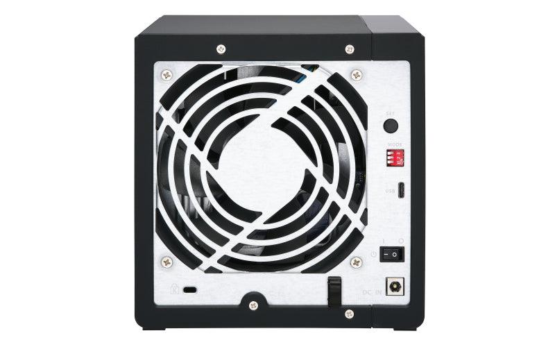 QNAP 4x 3.5" SATA | 1x USB 3.2 Gen 1 Type-C | 65 W | 100-240V | 1.85 kg (TR-004)