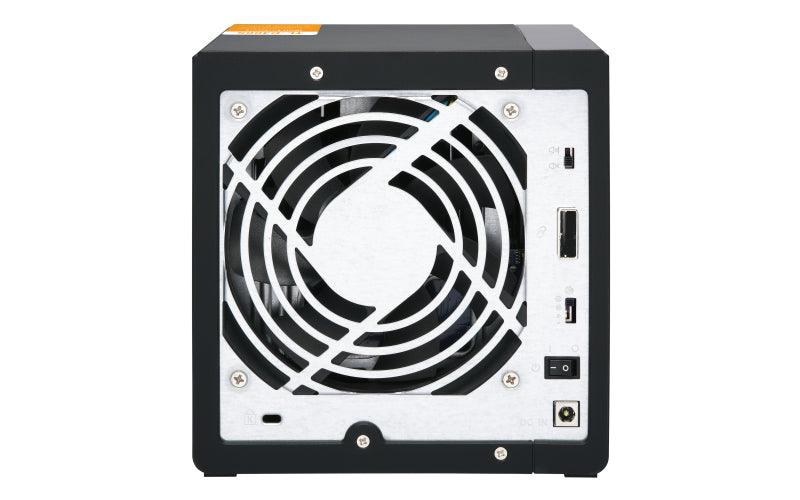 QNAP 4x 2.5"|3.5" SATA | 1x SFF-8088 | 65 W | 100-240V | 3.66 kg (TL-D400S)