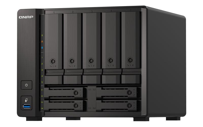 QNAP 5 x 3.5" | 4 x 2.5" | AMD Ryzen Embedded V1500B | 8 GB SO-DIMM DDR4 | 5GB Flash | 120W | 100 - 240V | 3.52 kg (TS-H973AX-8G)