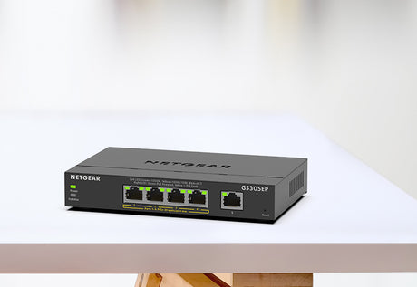 NETGEAR GS305EP Network Switch