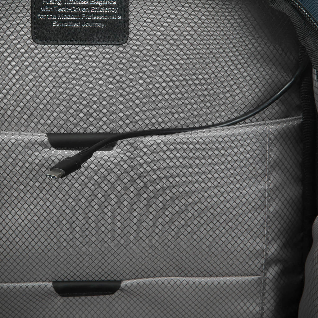 TARGUS HeritageLuxe Laptop Case (16")