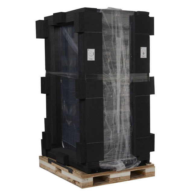 APC 42U | 750mm (W) x 1070mm (D) | Black | Shock Packaging (AR3150SP)
