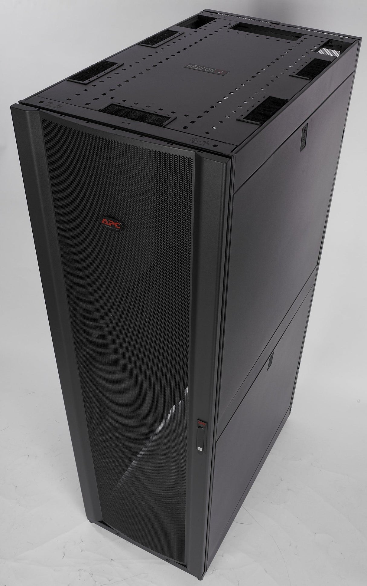 APC APC NetShelter SX 42U Server Rack Enclosure 600mm x 1070mm w| Sides Black (AR3100)
