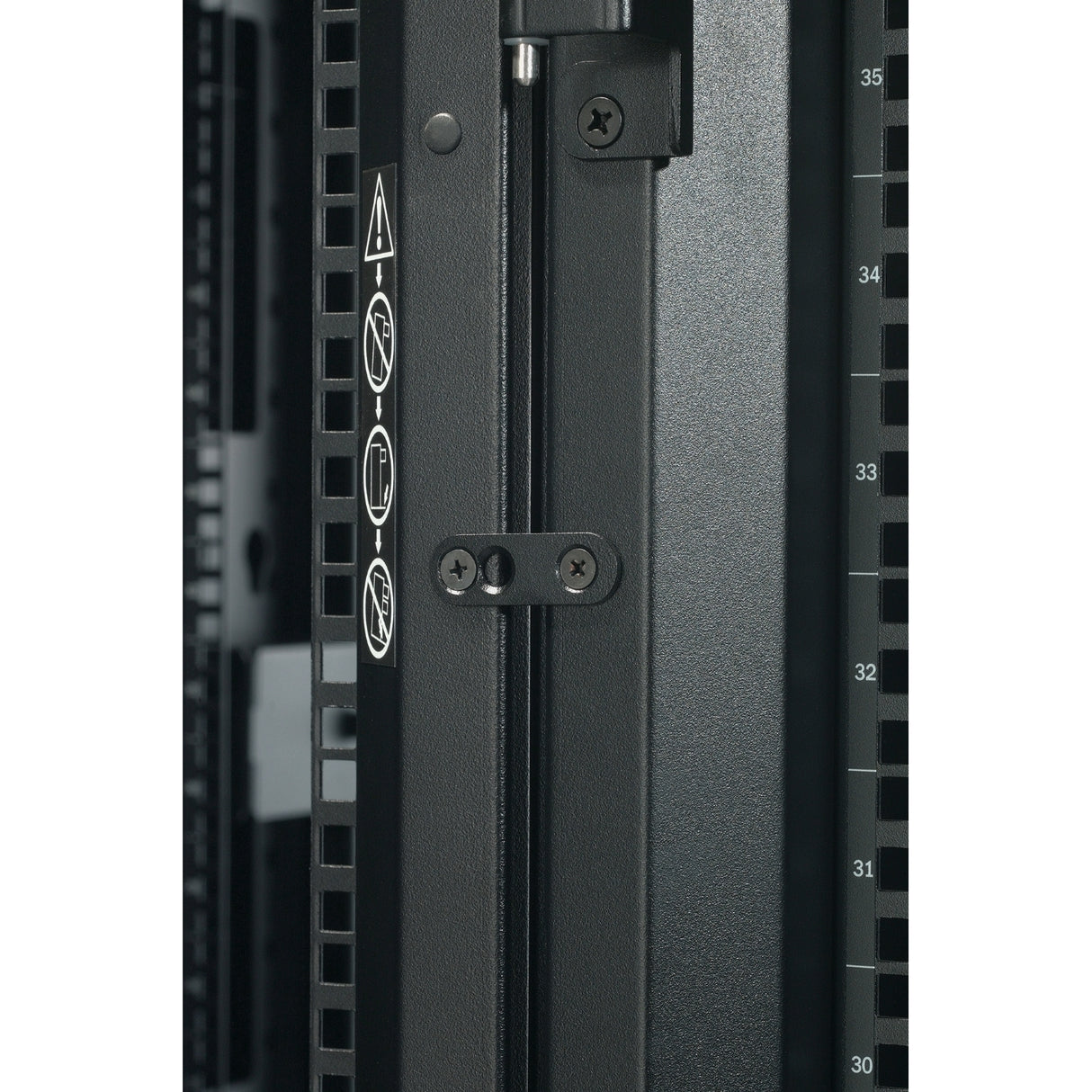 APC AR3150 | NetShelter SX 42U 750mm Wide x 1070mm Deep Enclosure (AR3150HACS)