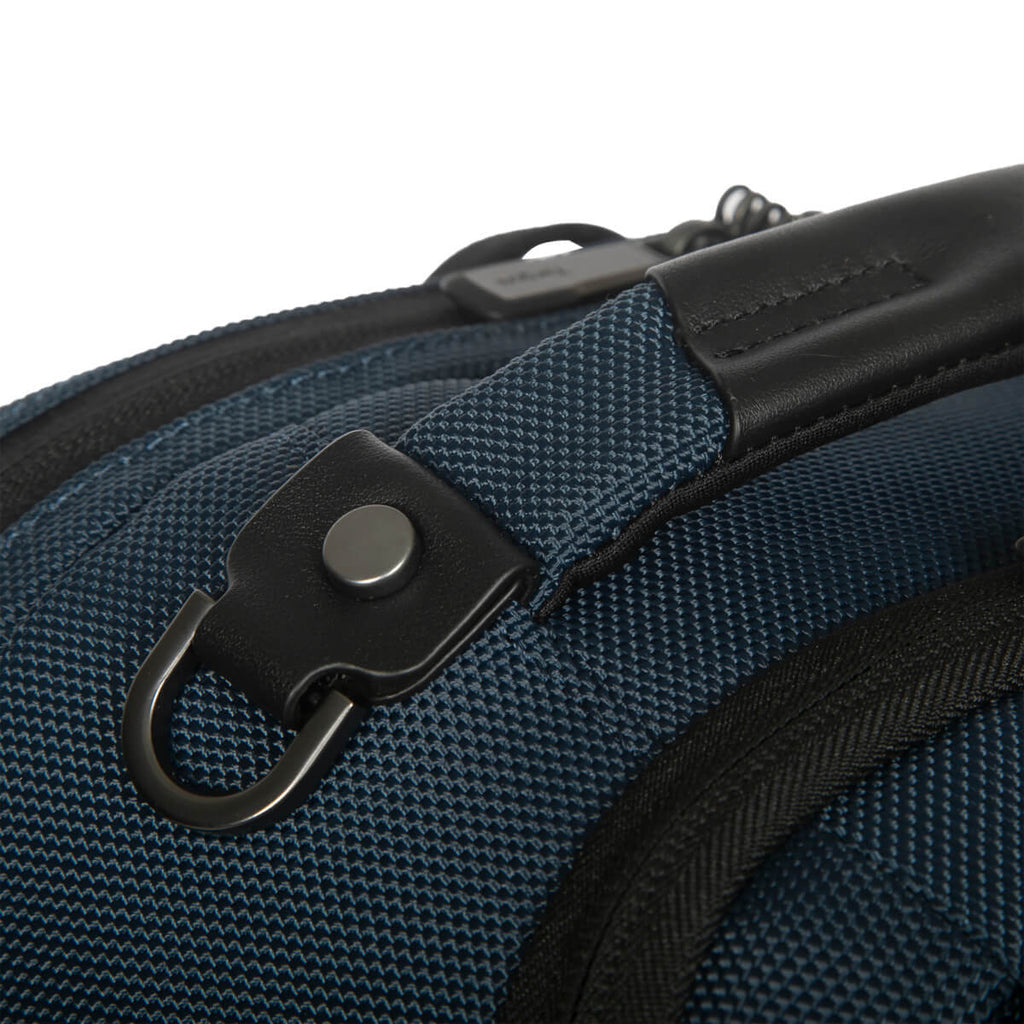 TARGUS HeritageLuxe Laptop Case (16")