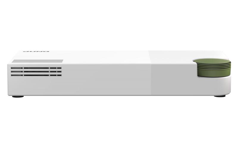 QNAP 8x RJ45 2.5GbE | 8x 10GbE SFP+|RJ45 Combo | Web Managed | 12V DC | 1.12 kg (QSW-M2108-2C)