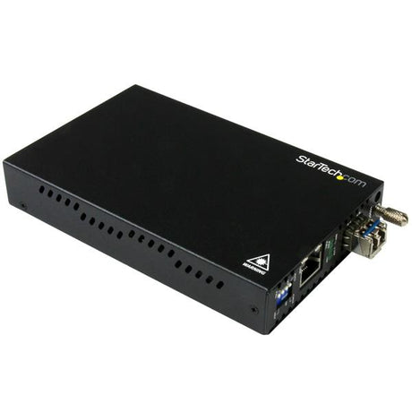STARTECH Singlemode (SM) LC Fiber Media Converter for 1Gbe Network - 10km - Gigabit Ethernet - 1310nm - with SFP Transceiver (ET91000SM10) (ET91000SM10)
