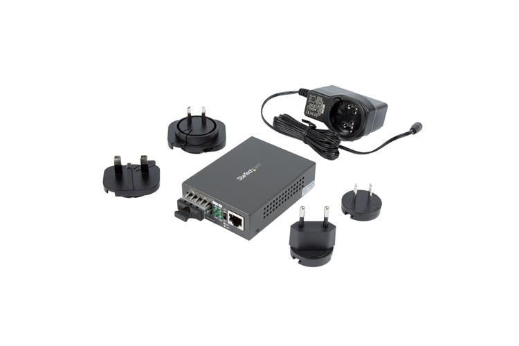 STARTECH Singlemode (SM) SC Fiber Media Converter for 10|100|1000 Network - 10km - Gigabit Ethernet - 1310nm - w| Auto Negotiation (MCMGBSCSM10) (MCMGBSCSM10)