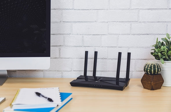 TP-LINK Dual-band (5GHz | 2.4GHz) | IEEE 802.11ax|ac|n|a 5 GHz | IEEE 802.11n|b|g 2.4 GHz (ARCHER AX1500)